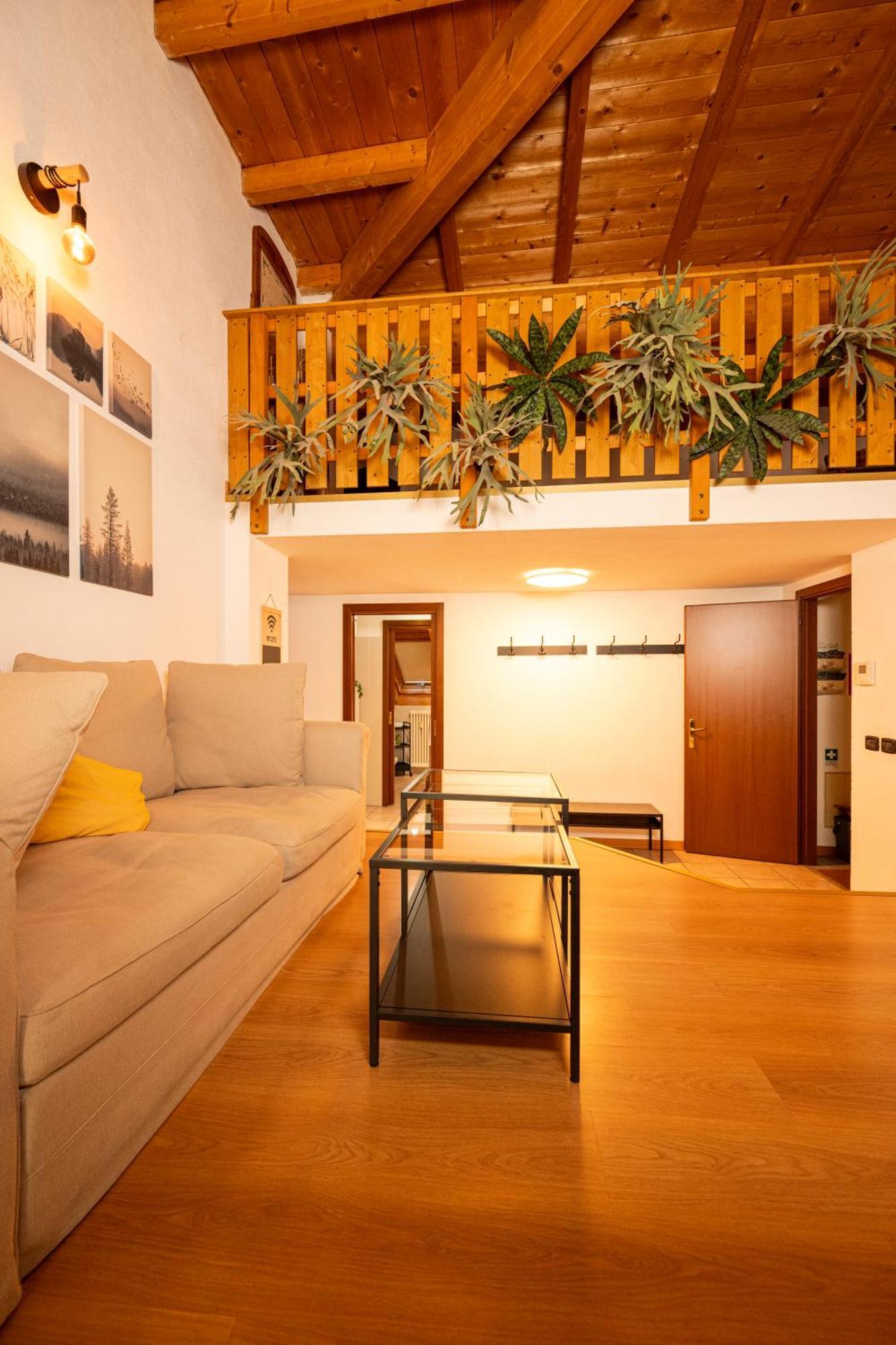 Bernina Express Eco Rooms&breakfast Tirano