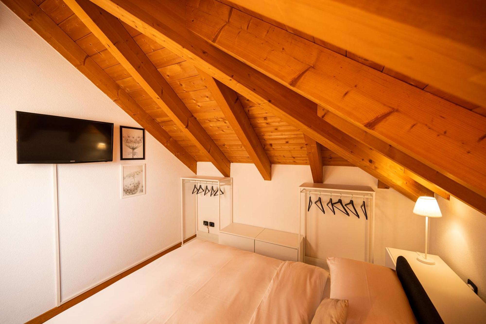 Bernina Express Eco Rooms&breakfast 3* Tirano
