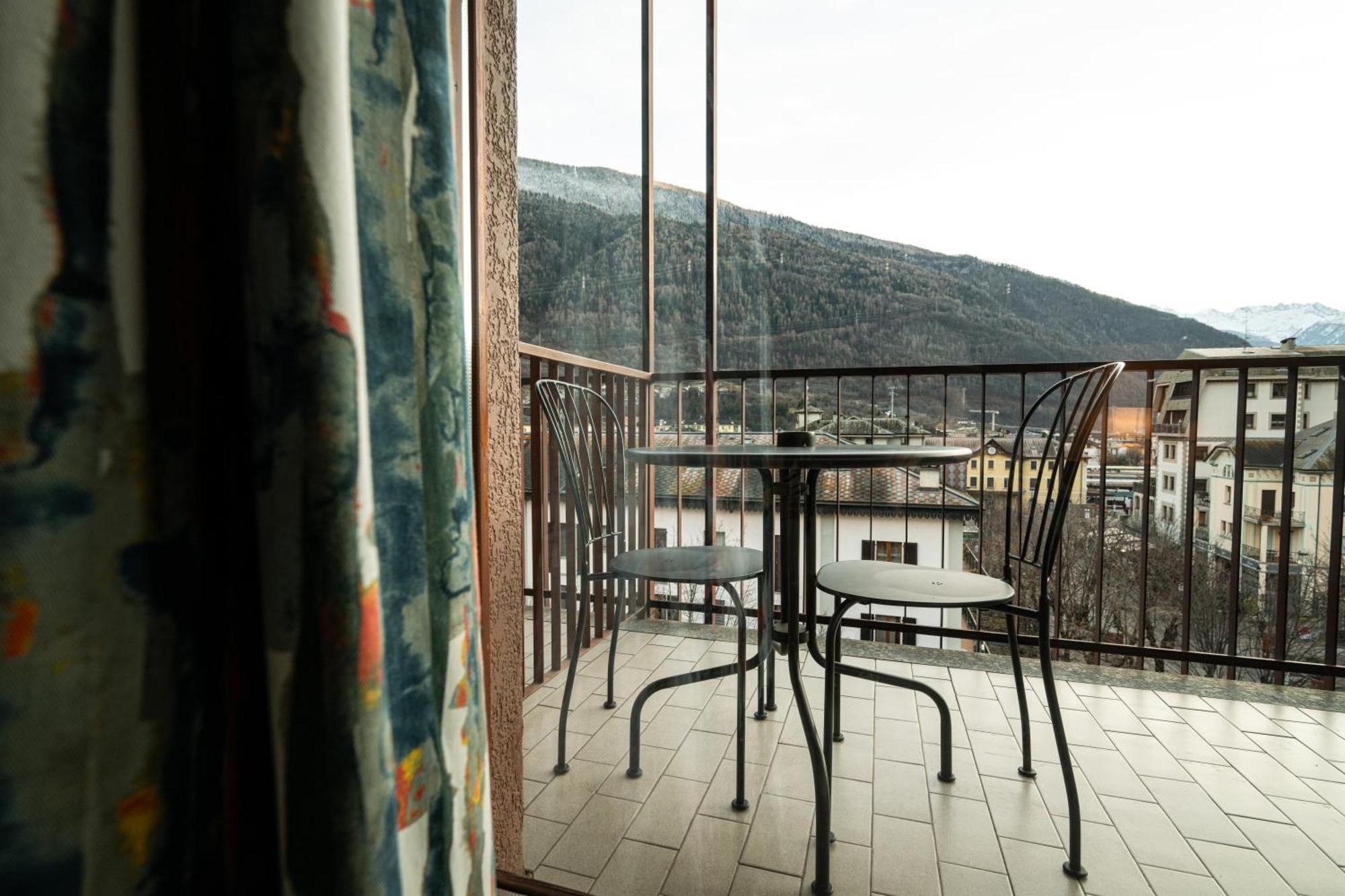 Bernina Express Eco Rooms&breakfast Gasthof