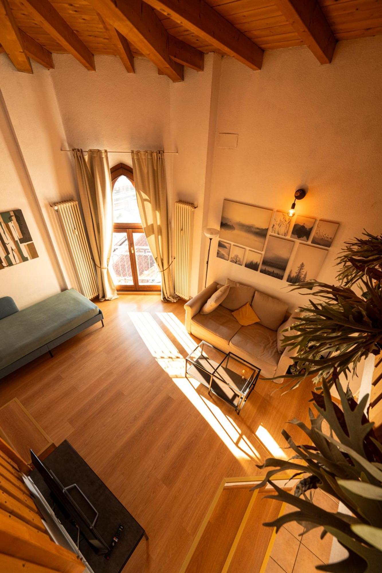 Bernina Express Eco Rooms&breakfast 3* Tirano